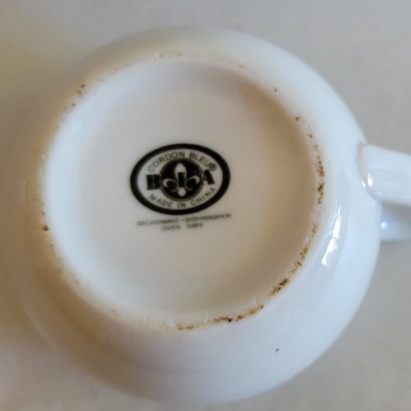 Cordon Bleu White Tea Set - Picture 9 of 9